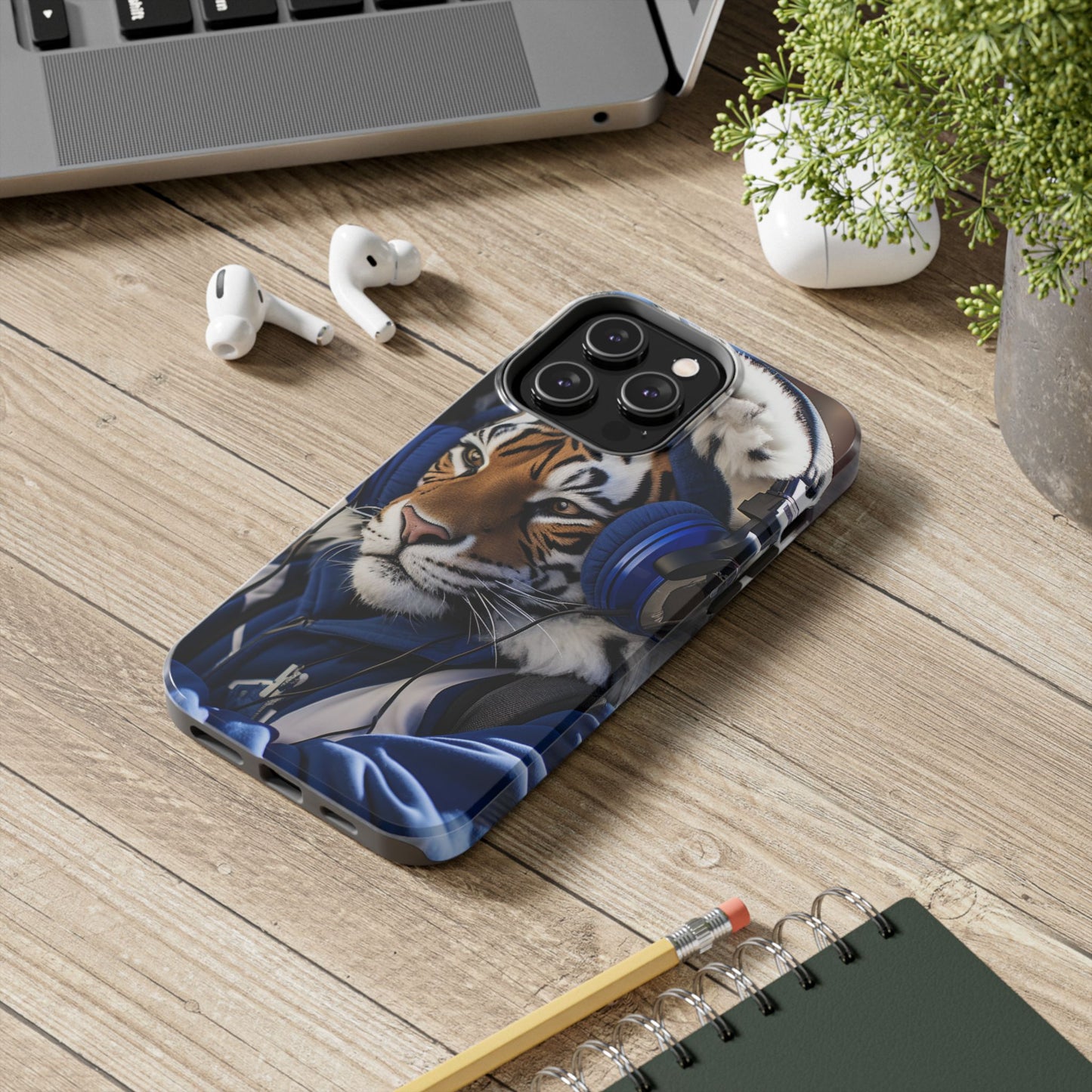 1912 Chilling Tiger Tough Phone Case | HBCUs