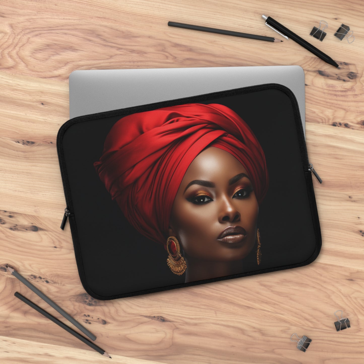 Courageous Queen Laptop Sleeve