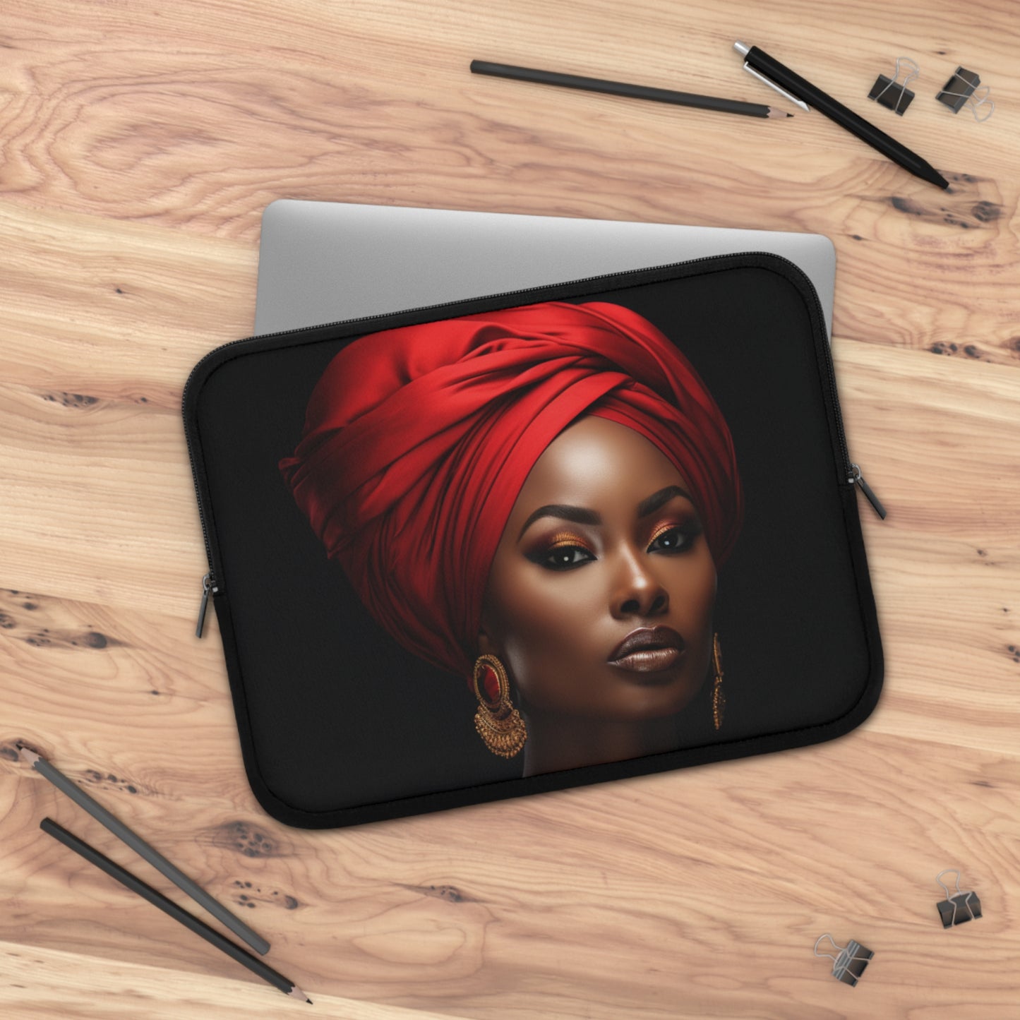 Courageous Queen Laptop Sleeve